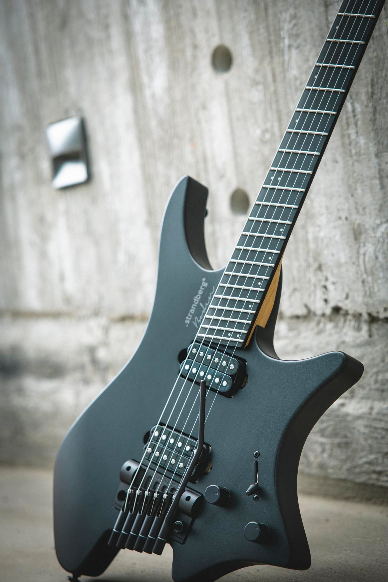 Boden Metal NX 6 Tremolo Black Granite | .strandberg* Guitars Boden Metal NX 6 Tremolo Black Granite | .strandberg* Guitars
