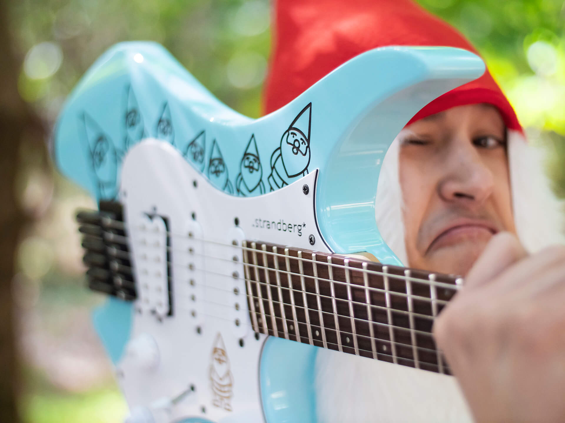 Headless guitar gnome 6 string